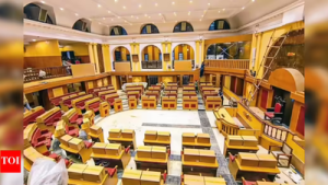 महाराष्ट्र विधानसभेचा अधिवेशन: विरोधकांचा विधेयकांच्या तातडीच्या मंजुरीवर आक्षेप