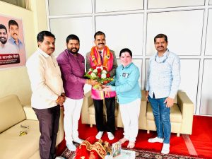 चांदवड येथे नाशिक धर्मादाय सहआयुक्त विवेकजी सोनुने यांची सदिच्छा भेट.