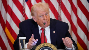 अमेरिका-इजरायल-ईराण संघर्ष: ट्रम्प म्हणतात, ईराण चर्चेत येण्याची त्यांना पर्वा नाही